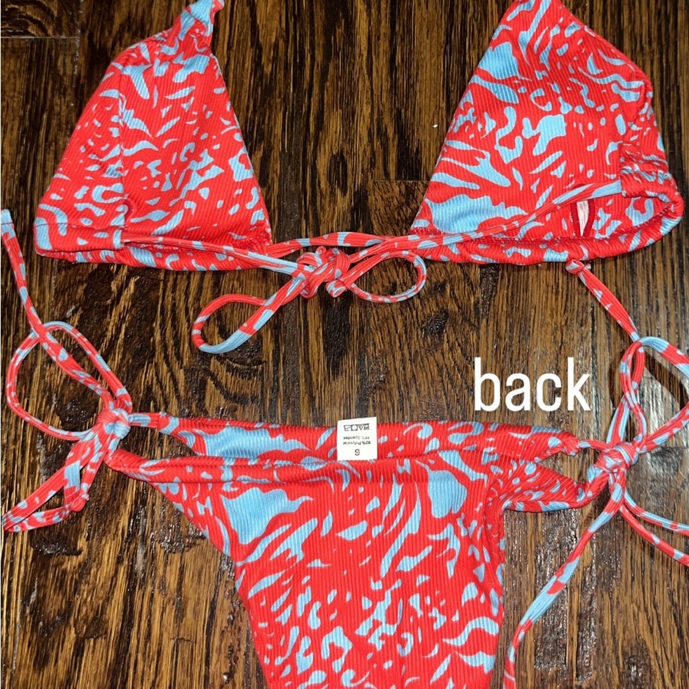 Red and Blue Patterned Bikini Set - Picture 4 of 4